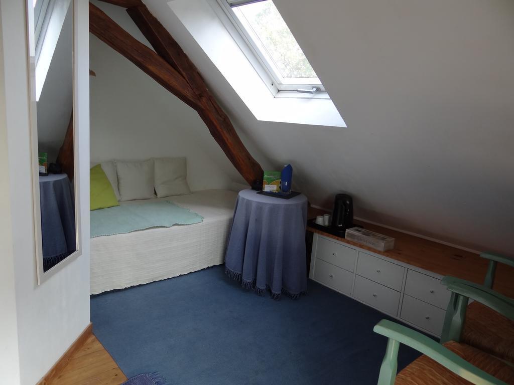 Au Moulin Geant Bed & Breakfast Rochefort-sur-Loire ห้อง รูปภาพ